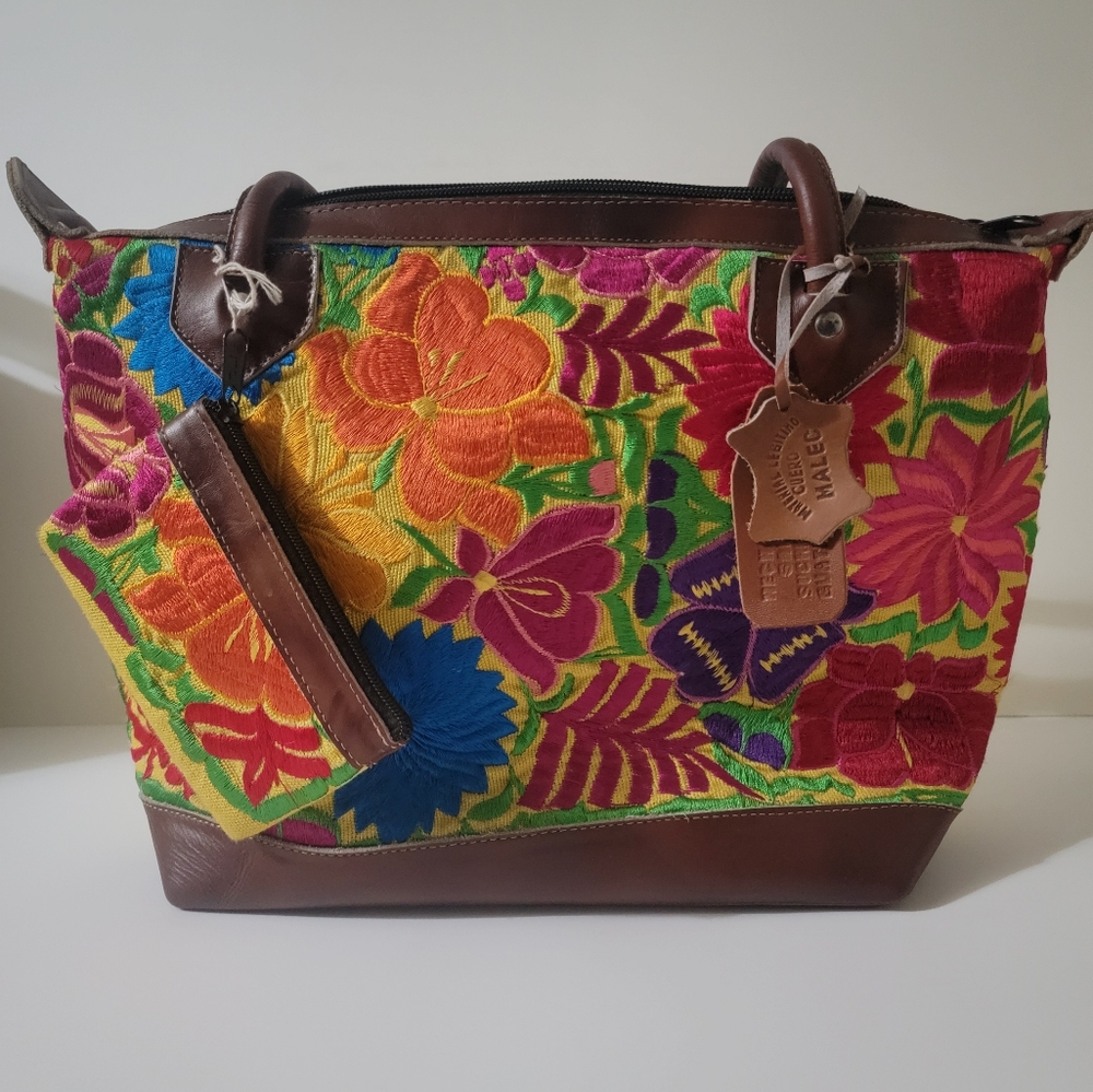 Embroidered Flower Handbag With Coin Wallet.